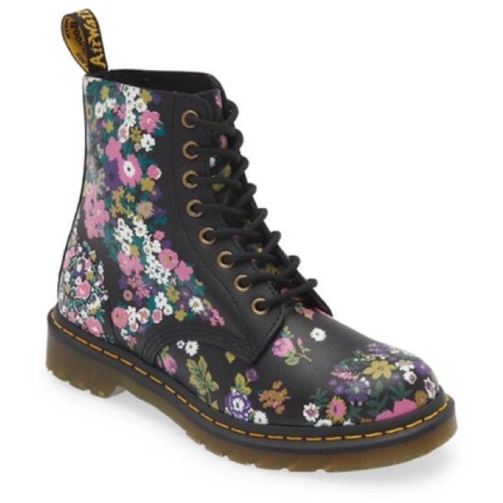 Dr. Marten 1460 Floral Pascal Boots in size 9